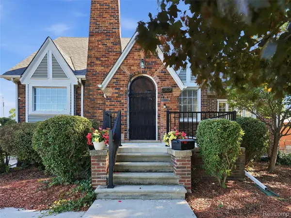 23729 Joy Street, StClairShores, MI 48082