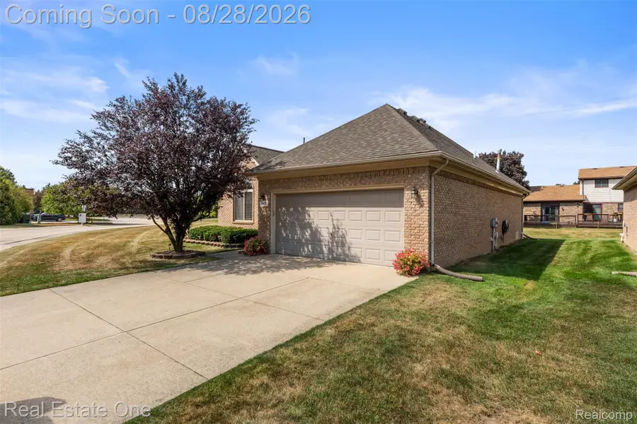 15455 Cucci Drive, Clinton, MI 48038 - #3