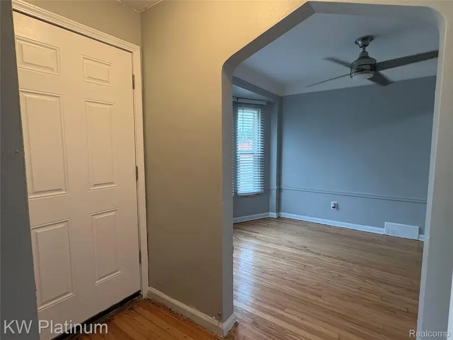 18968 Tracey Street, Detroit, MI 48235 - #2