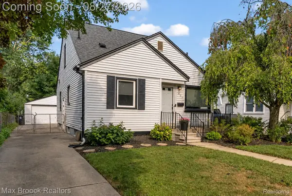 807 N Vermont Avenue, RoyalOak, MI 48067