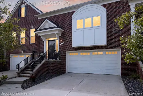 759 Paint Creek Drive, Troy, MI 48085