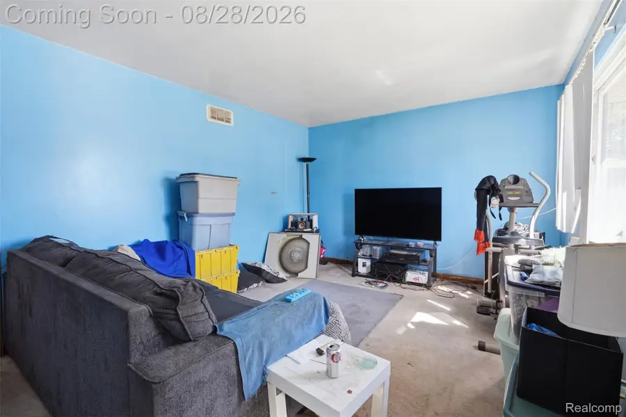 21353 Waltham Road, Warren, MI 48089 - #2