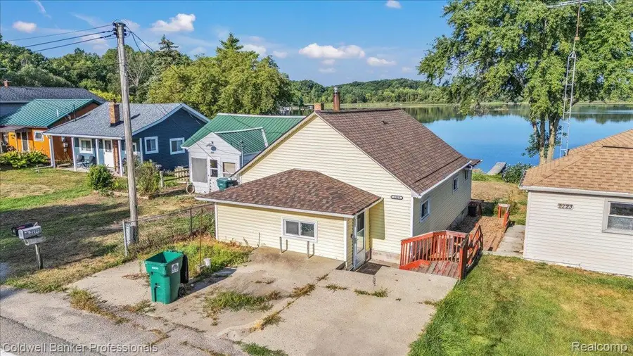 2219 Gray Road, Lapeer, MI 48446 - #2