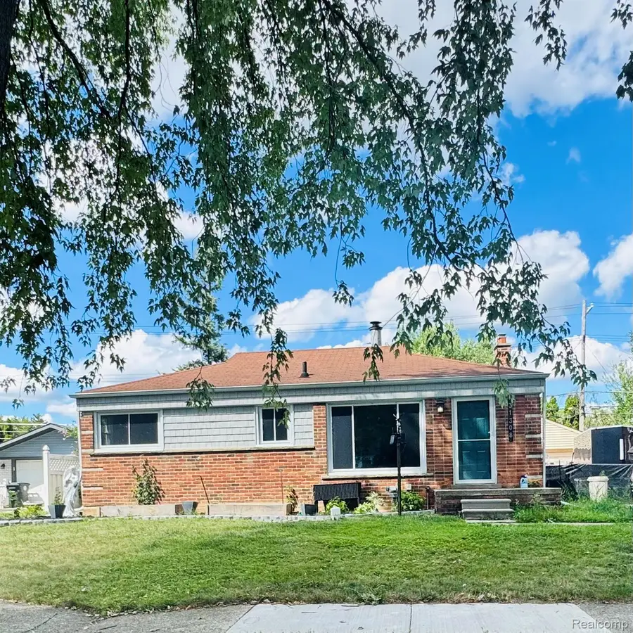 31308 Hathaway Street, Livonia, MI 48150 - #2