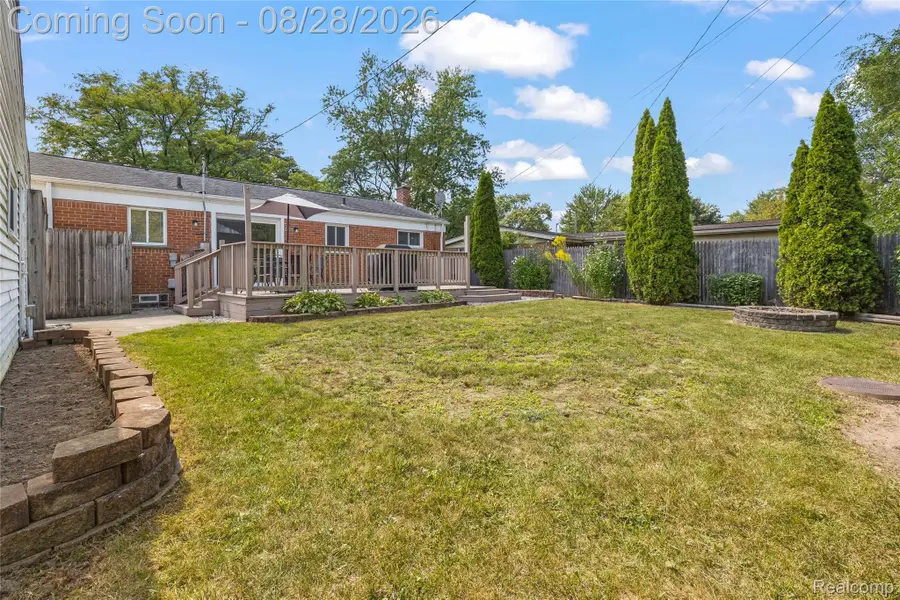 31528 Alabama Street, Livonia, MI 48150 - #3