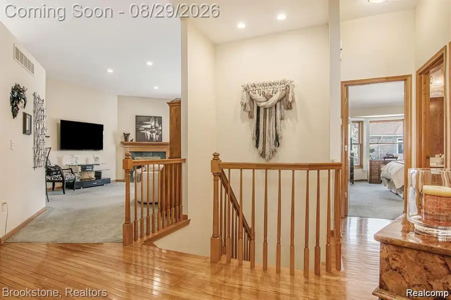 35413 Upmann Drive, Sterling Heights, MI 48310 - #3