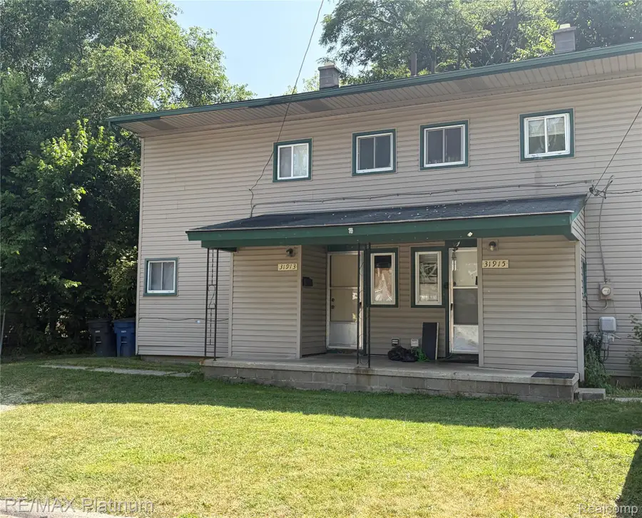 31913 Roscommon Street, Westland, MI 48186 - #2