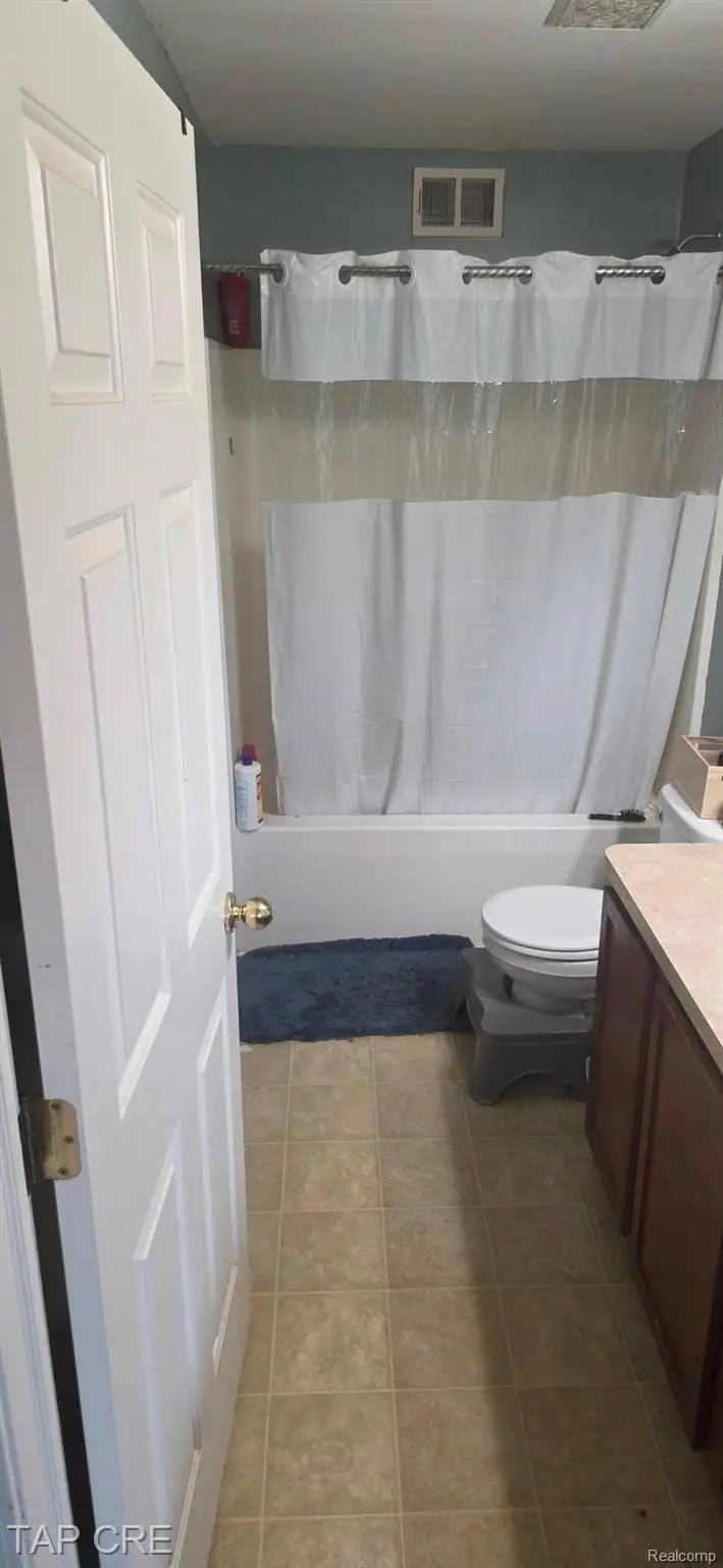9151 Lantern Way, Newport, MI 48166 - #3