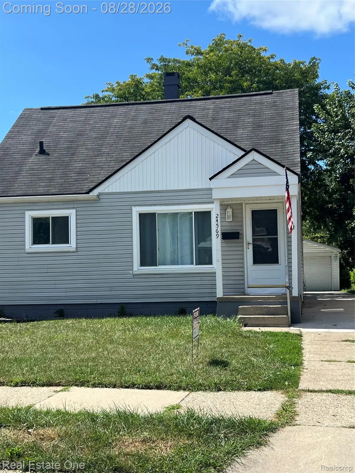 24569 Lauren Avenue, Warren, MI 48089 - #1