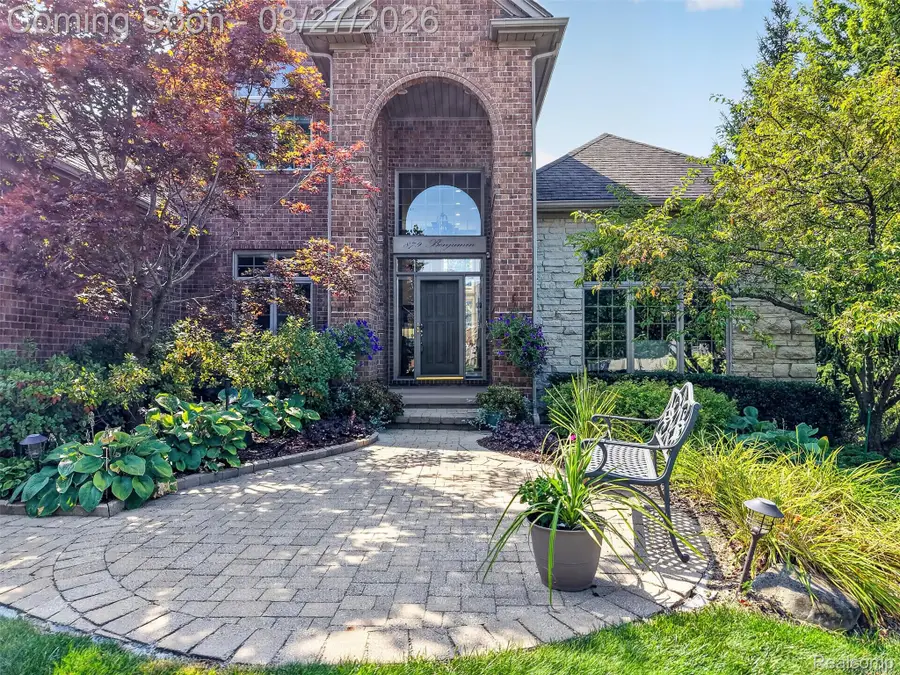 879 Benjamin Drive, Troy, MI 48098 - #2