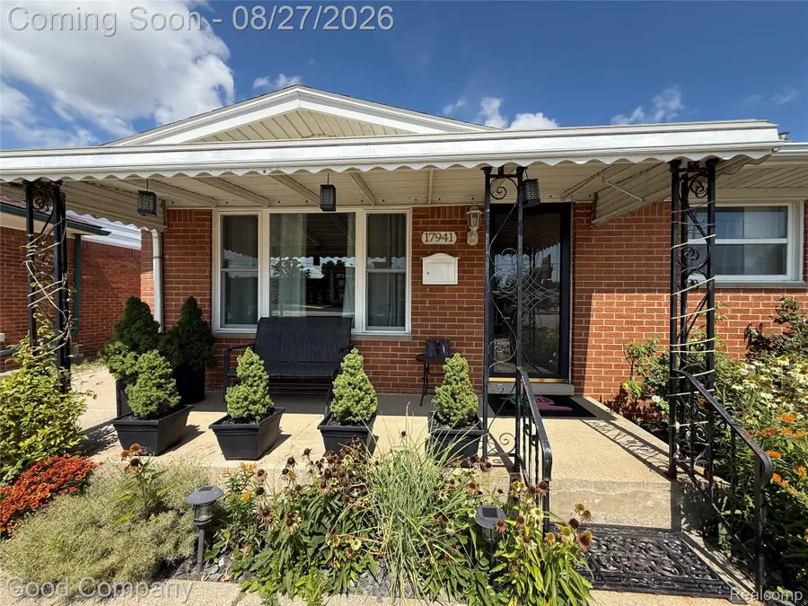 17941 E 13 Mile Road, Fraser, MI 48026 - #2