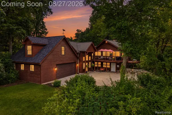 9317 Lovejoy Road, Linden, MI 48451