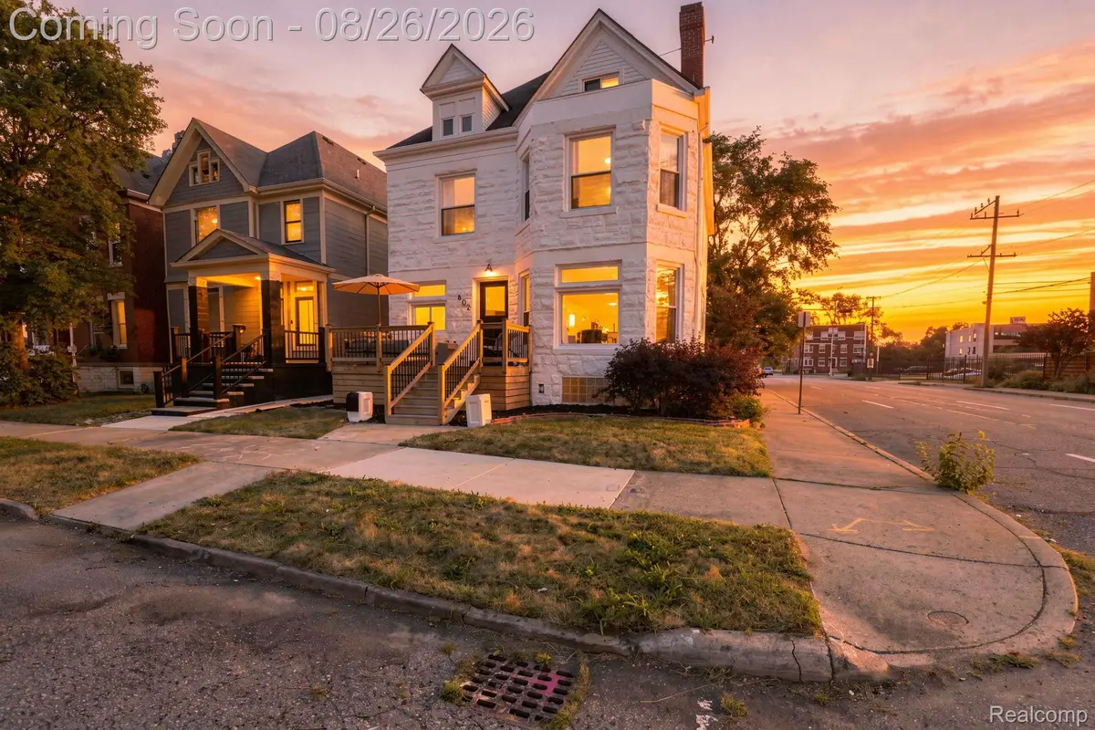 402 Horton Street, Detroit, MI 48202 - #1