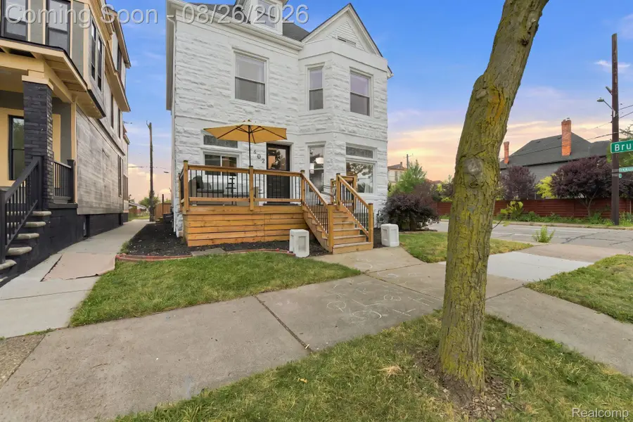 402 Horton Street, Detroit, MI 48202 - #3