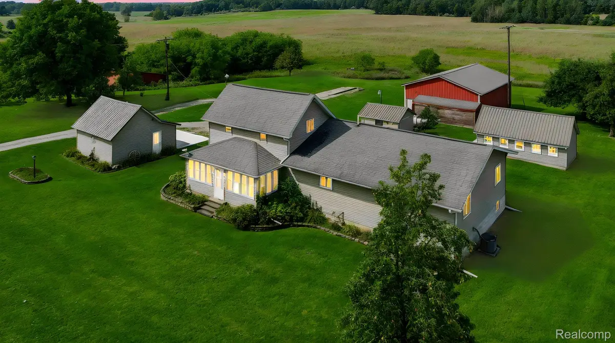 1660 W Brown Road, Mayville, MI 48744 - #1