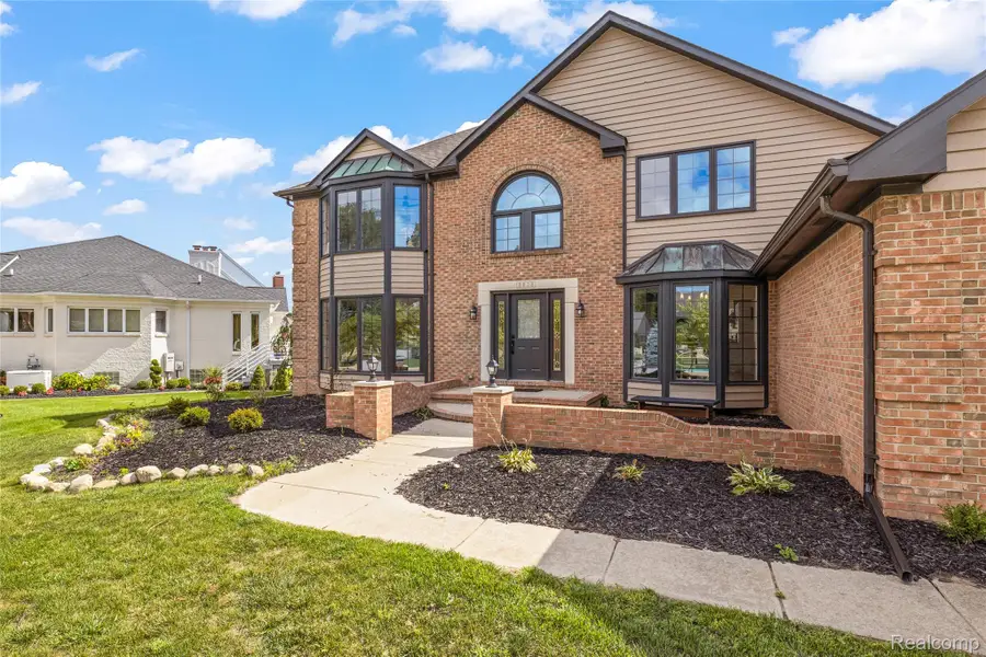 8828 Grace Street, Shelby, MI 48317 - #2