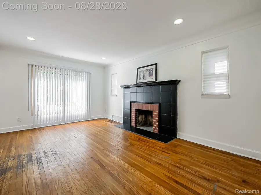 16861 Cruse Street, Detroit, MI 48235 - #2