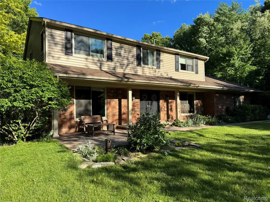 3947 Cheyenne Court, Oxford, MI 48370 - #2