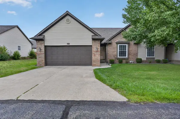 5034 Sandalwood Drive, GrandBlanc, MI 48439