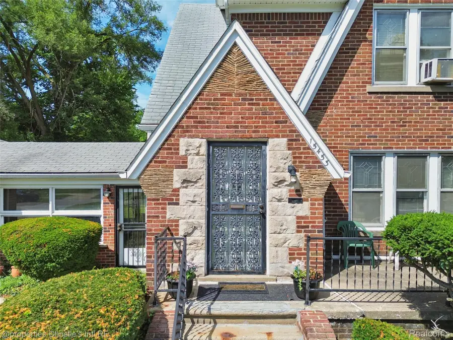 15453 Coyle Street, Detroit, MI 48227 - #3