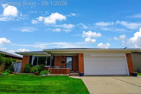 28200 Newland Drive, Warren, MI 48093