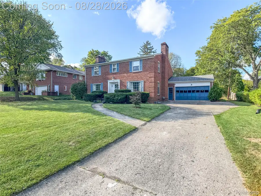 3102 Westwood Parkway, Flint, MI 48503 - #3