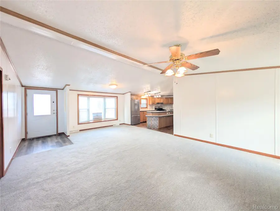 169 Post Branch, Fenton, MI 48430 - #3