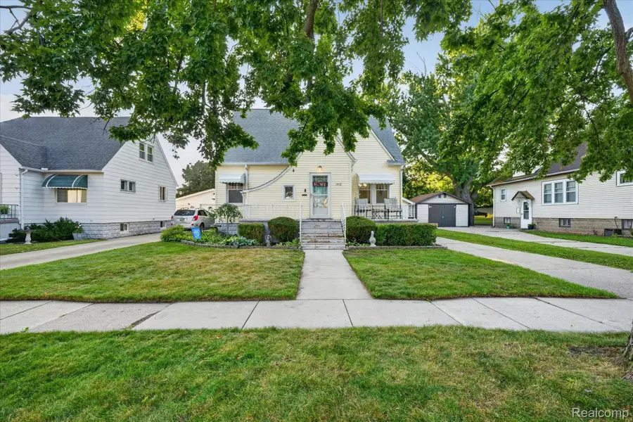 1416 17th Street, Port Huron, MI 48060 - #3
