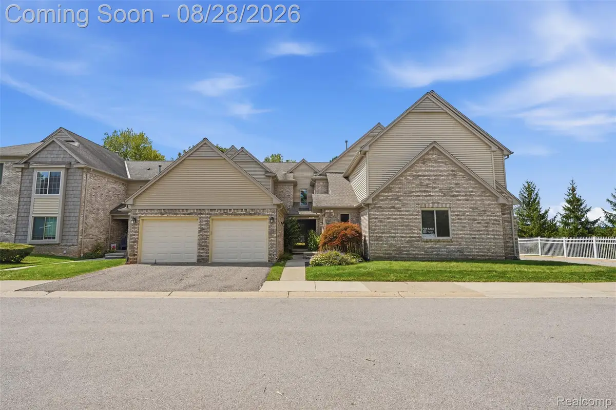 734 S Milford Road, Milford, MI 48381 - #1