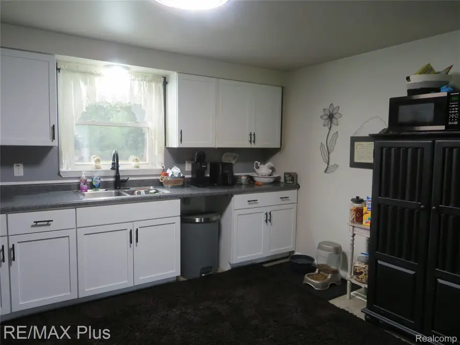 11391 N Genesee Road N, Clio, MI 48420 - #3