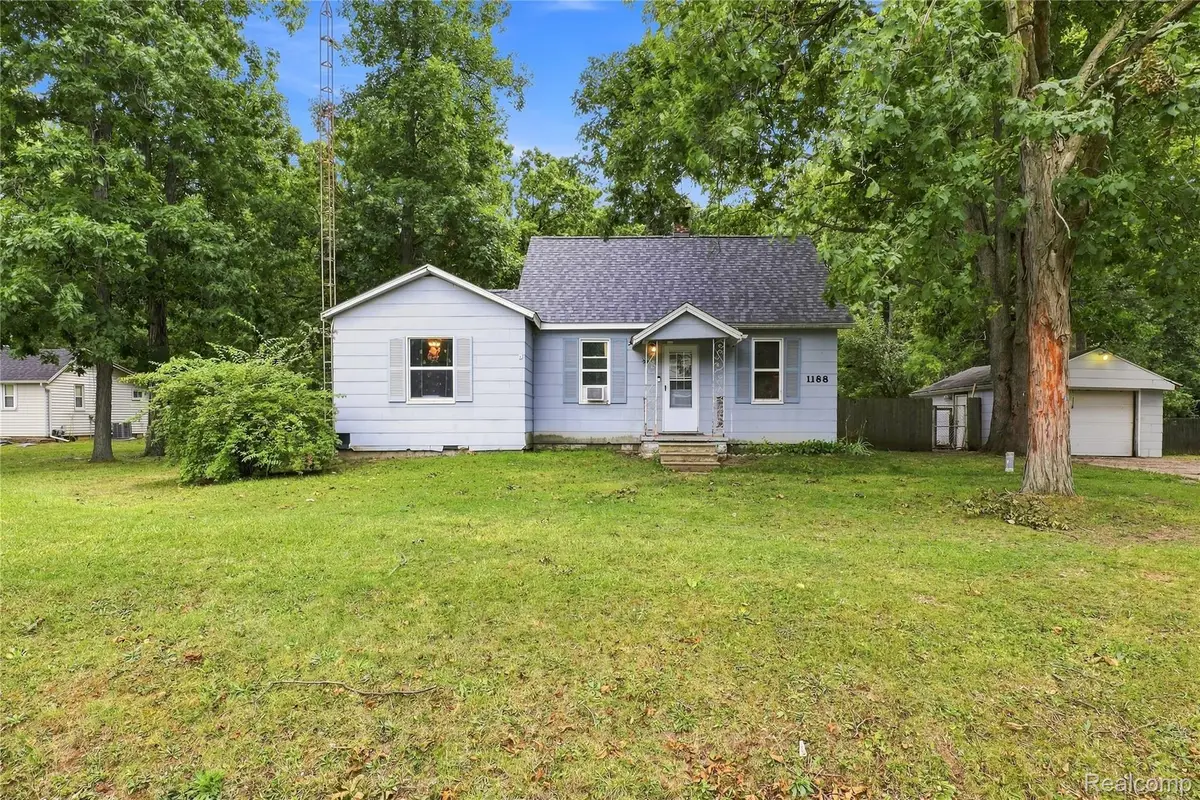 1188 Harding Drive, Flint, MI 48507 - #1