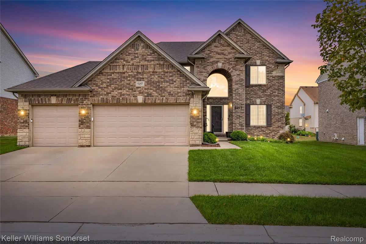 5157 Trailwood Lane, Warren, MI 48092 - #1