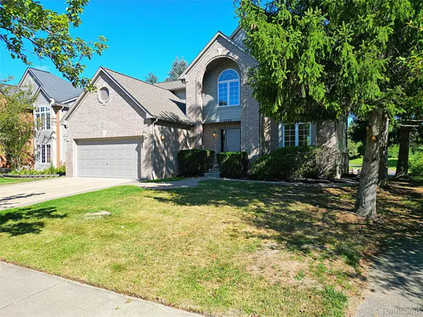 2320 Baltusrol Drive, CommerceTwp, MI 48382
