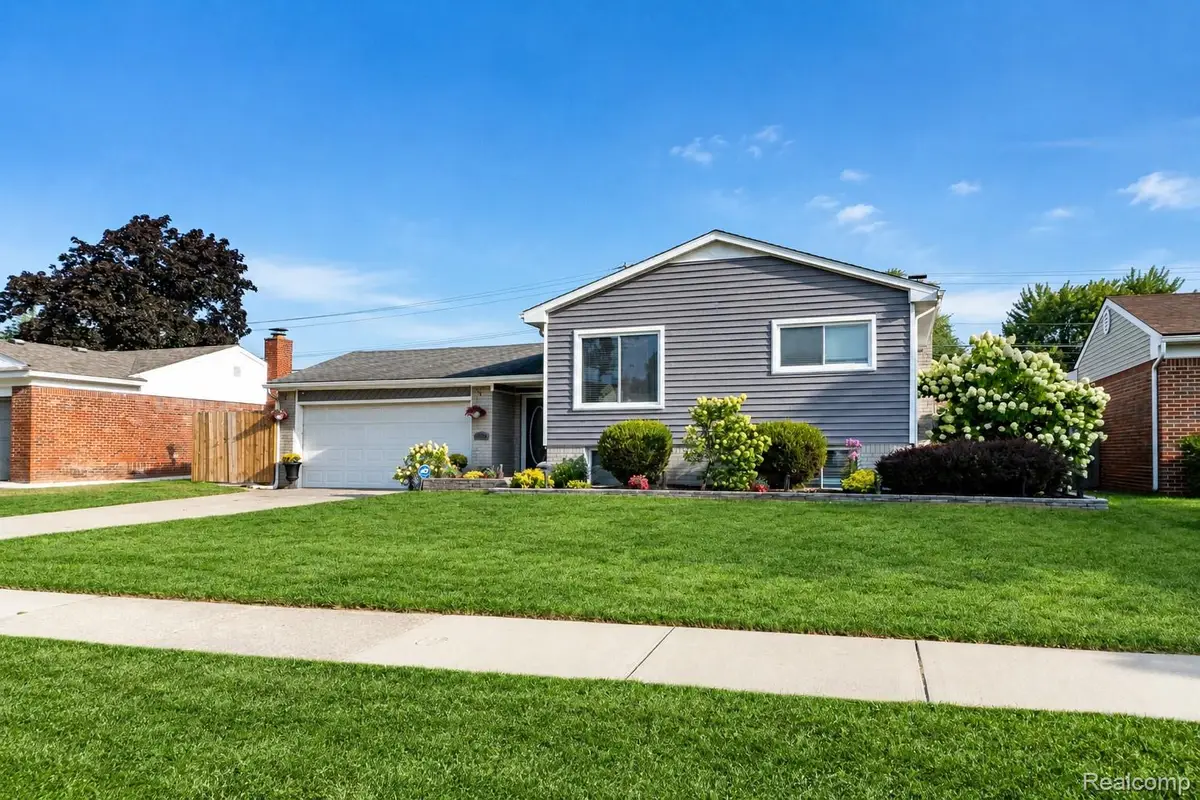 11955 Sorrento Boulevard, Sterling Heights, MI 48312 - #1