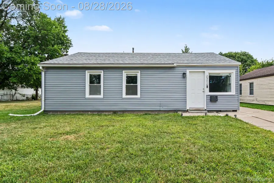 25210 Rosenbusch Boulevard, Warren, MI 48089 - #2