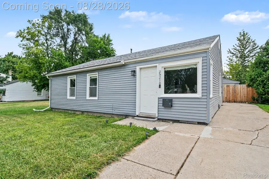 25210 Rosenbusch Boulevard, Warren, MI 48089 - #3
