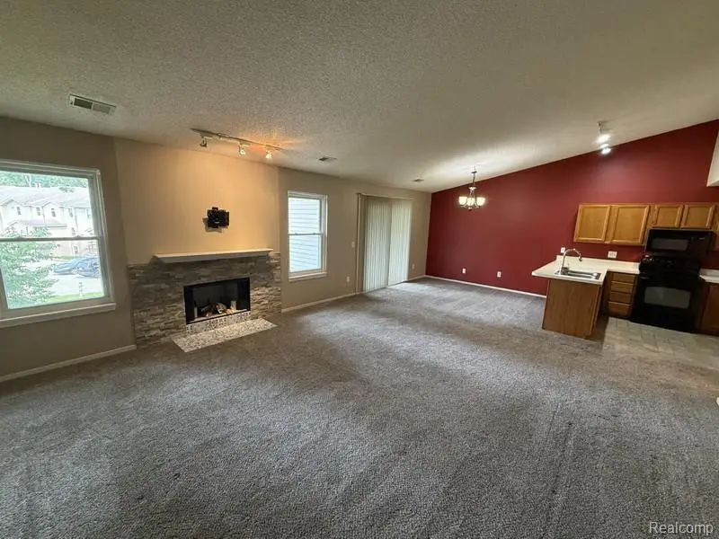 4962 Oak Hill Drive #75, Waterford, MI 48329 - #2