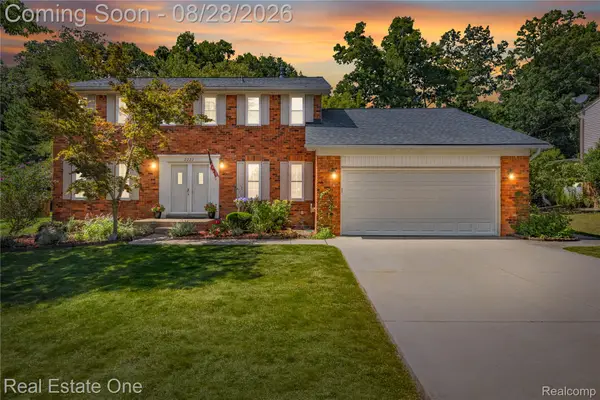 2222 Carpathian Drive, WestBloomfield, MI 48324