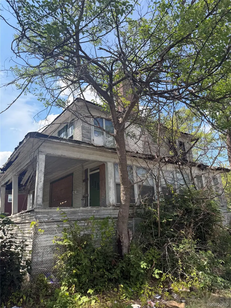 44 Grove Street, Highland Park, MI 48203 - #2