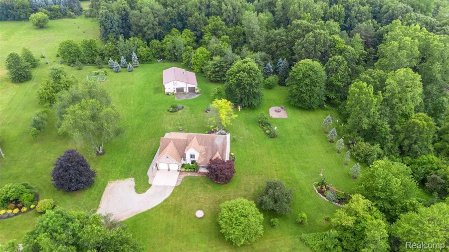 125 Olde Franklin Drive, Howell, MI 48855 - #2