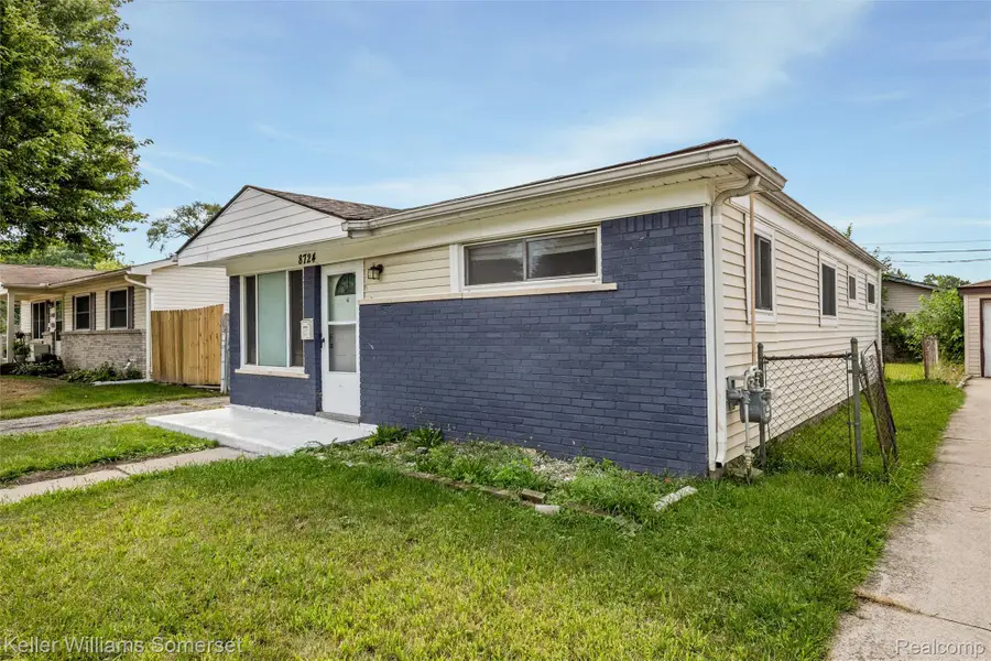 8724 Essex Avenue, Warren, MI 48089 - #2