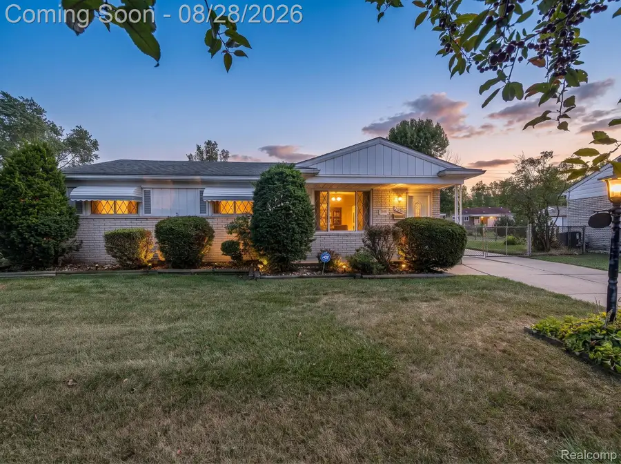 15681 Leader Street, Taylor, MI 48180 - #2