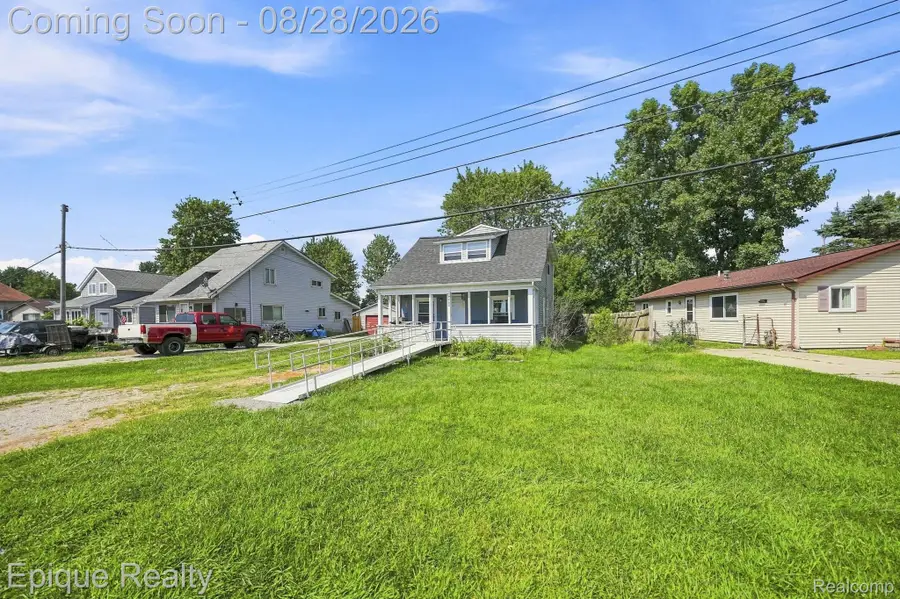 8480 Dixie Highway, Fair Haven, MI 48023 - #3
