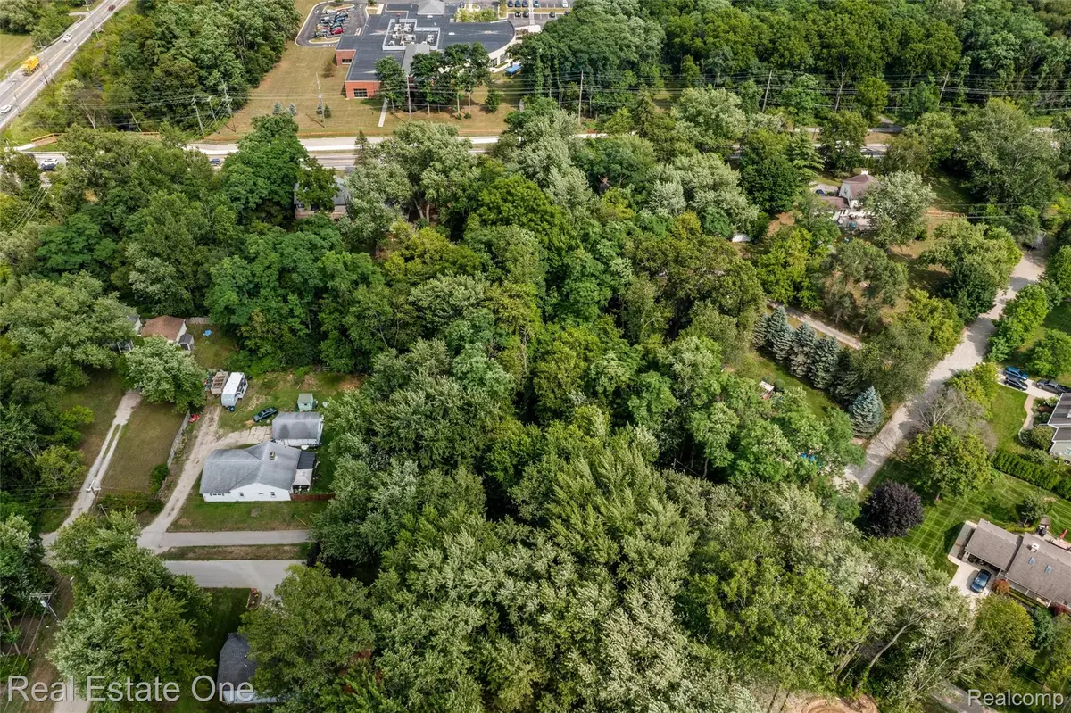 Vacant Tamworth Street, Commerce Township, MI 48382 - #1