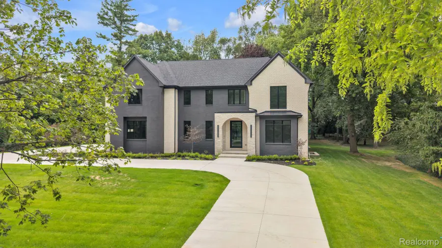 4546 Niagara Lane, Bloomfield, MI 48301 - #2