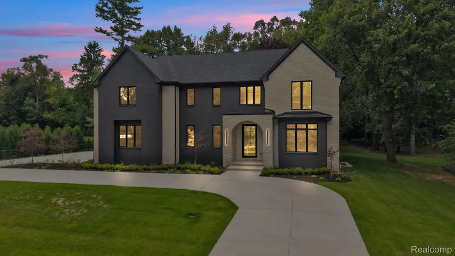 4546 Niagara Lane, Bloomfield, MI 48301 - #3