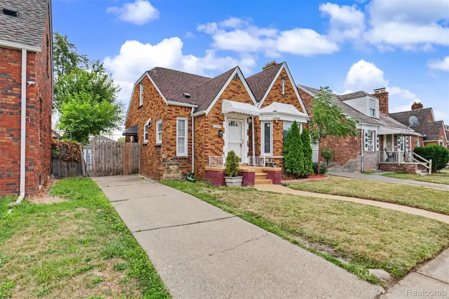 7308 Winthrop Street, Detroit, MI 48228 - #2