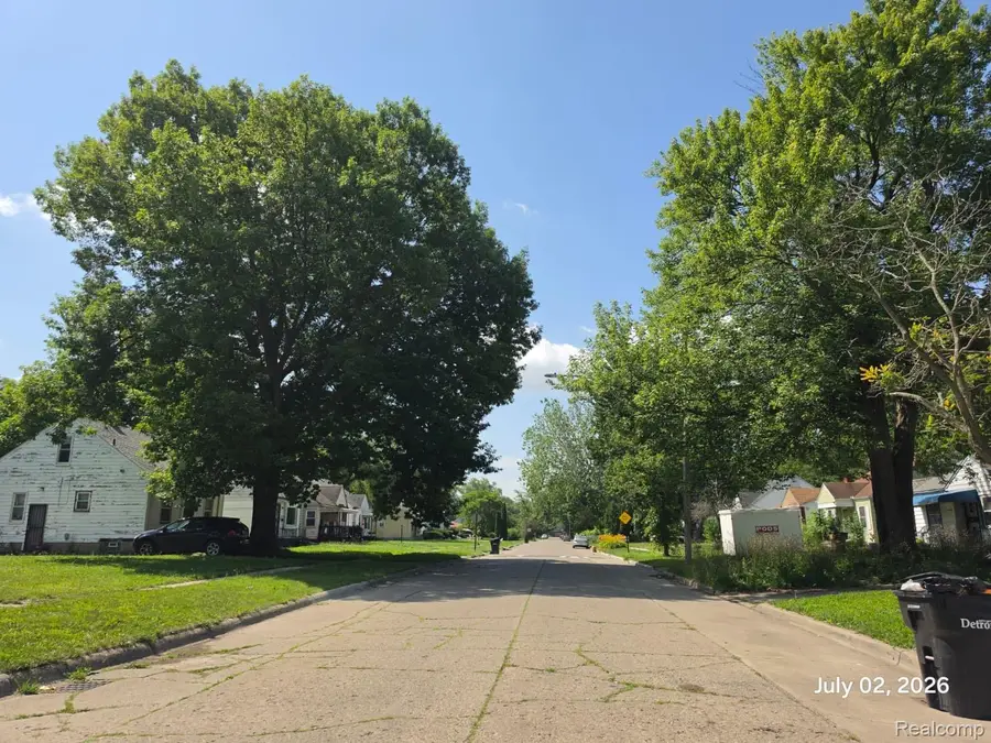 18500 Winthrop Street, Detroit, MI 48235 - #3