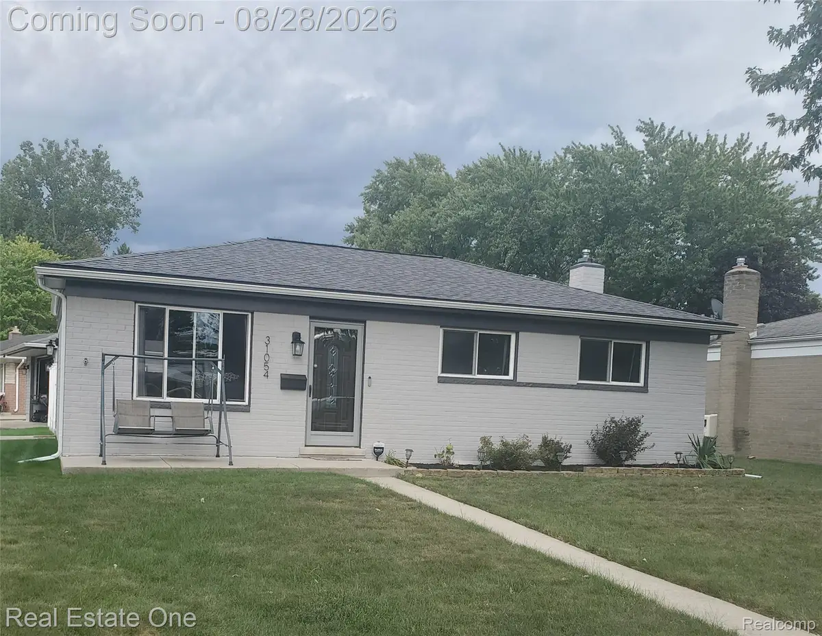 31054 Gardendale Drive, Warren, MI 48088 - #1