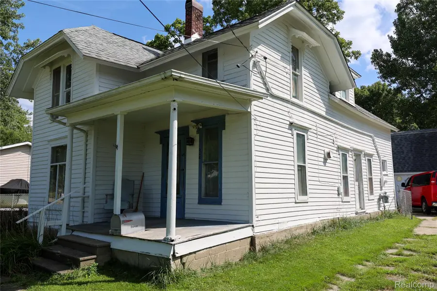 208 Baird Street, Holly, MI 48442 - #2